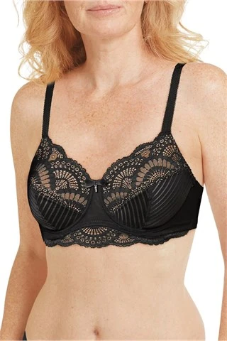 _FiguraLingerie_Sliedrecht_Karolina-WB-44765-black-sand-front
